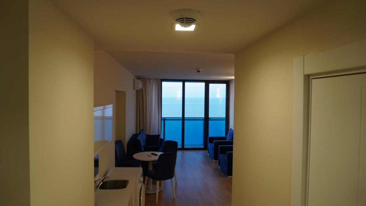 Best Batumi Apartments Екстер'єр фото